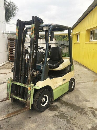 Toyota 7FB10