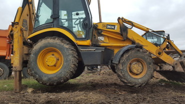 JCB
