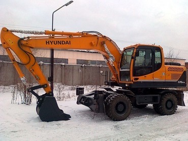 Hyundai170
