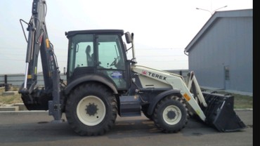 Terex TLB 825
