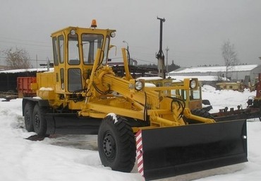 ДЗ-180