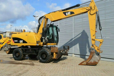 Hitachi ZX180