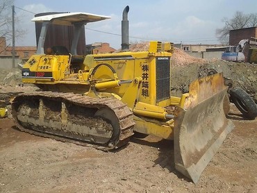 KOMATSU