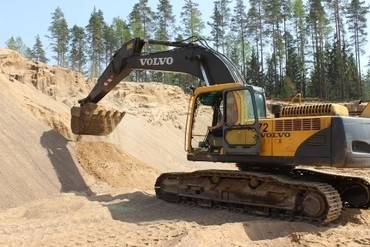 VOLVO 290