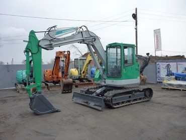 Komatsu pc 75