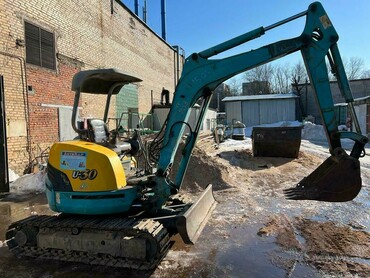 Kubota U30