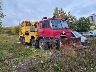 Tatra Av15