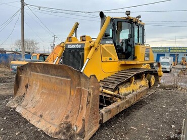 Komatsu D65EX-16