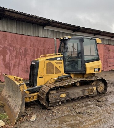 Cat D5