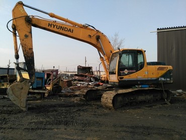 HYUNDAI R220LC