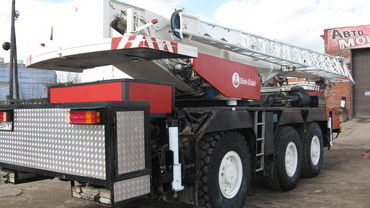 LIEBHERR LTM