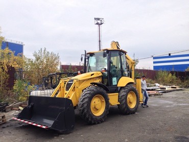 KOMATSU WB93S