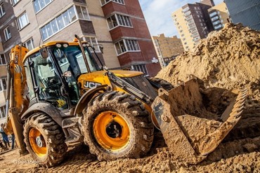 JCB