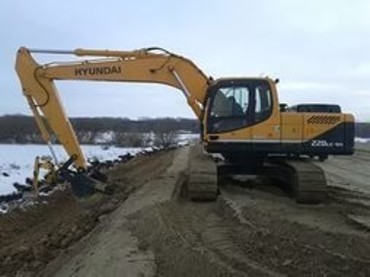 Hyundai 240