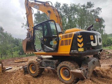 JCB 160