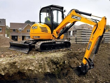 JCB 8045