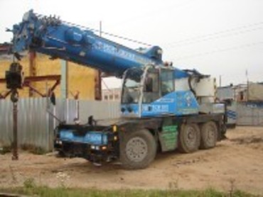 DEMAG AC40 City
