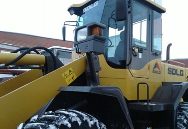 SDLG 933L