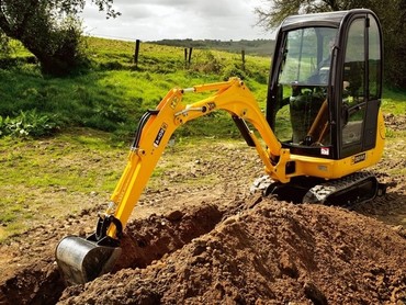 JCB 8008 CTS