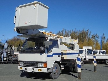 Mitsubishi Canter