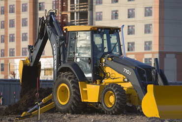 John Deere 325