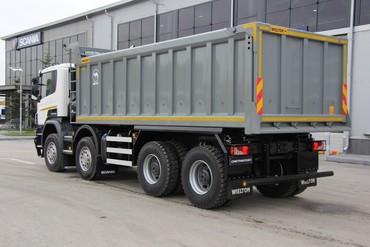 Scania P400