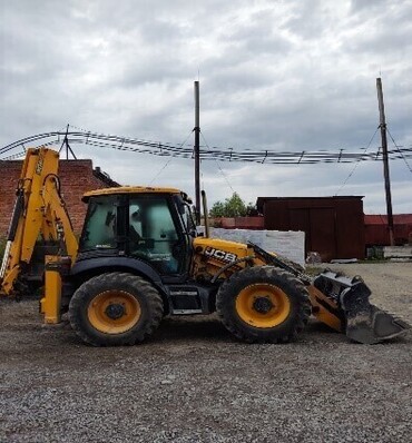 JCB 4CX