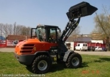 SCHAEFF TL120