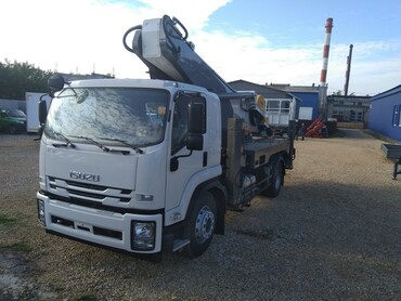 ISUZU FORWARD