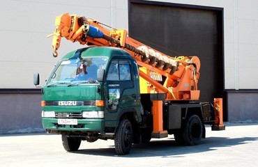ISUZU