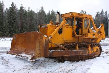 Komatsu 355