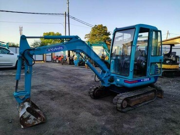 Kubota 305