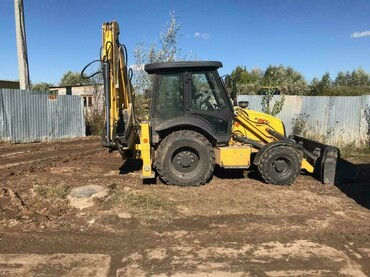 NEW HOLLAND B80B