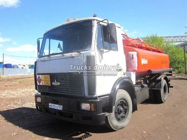 МАЗ  533702-240