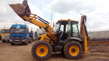 JCB 3CX, 4CX