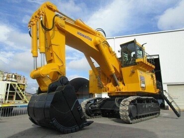 Komatsu PC3000