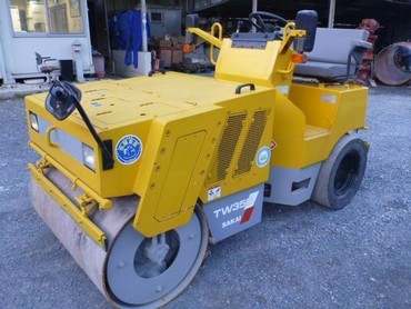 SAKAI TW350