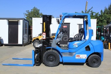 komatsu,mitsubishi,toyota Разные