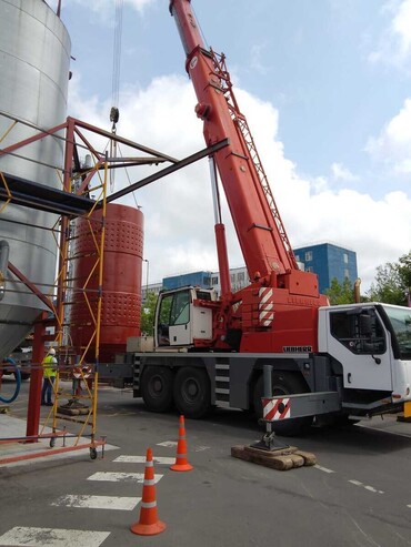 LIEBHERR LTM-1055/1