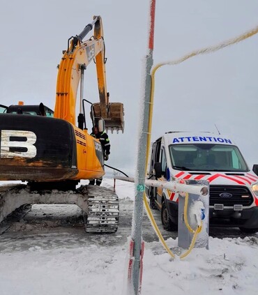 JCB-220