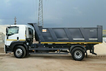 ISUZU