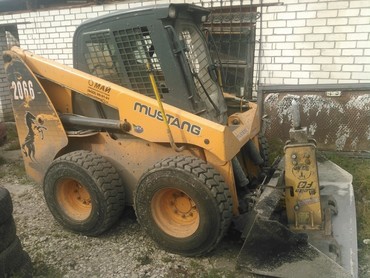 MUSTANG 2066