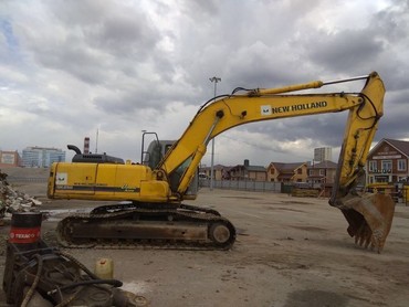 New Holland Kobelco  SK250-6es
