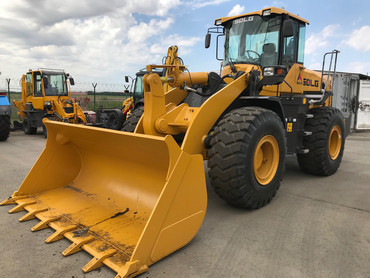 SDLG 952