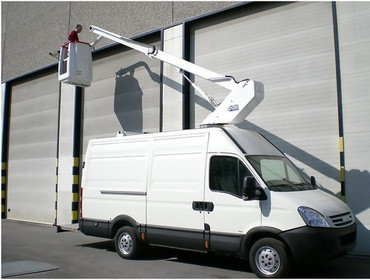 ГАЗ-3302, ЗиЛ 131.