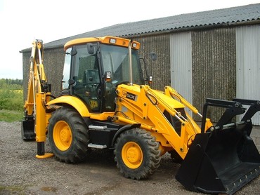 JCB 3, Komatsu wb93, New Holland lb 110