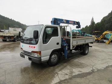ISUZU KK-NKR71LR