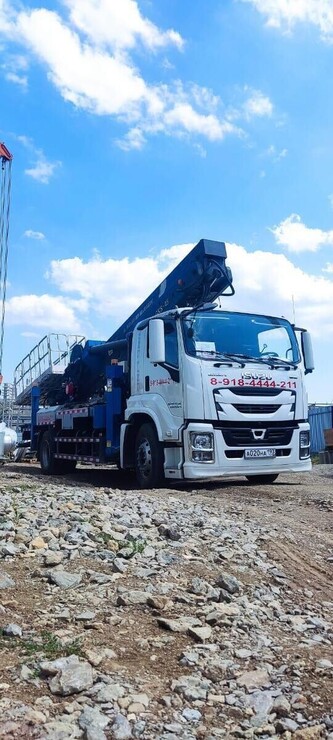 ISUZU