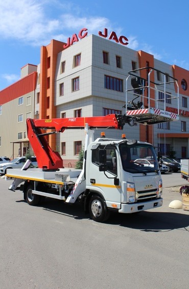 JAC N56   Р180Т