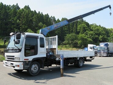 ISUZU-FORVARD